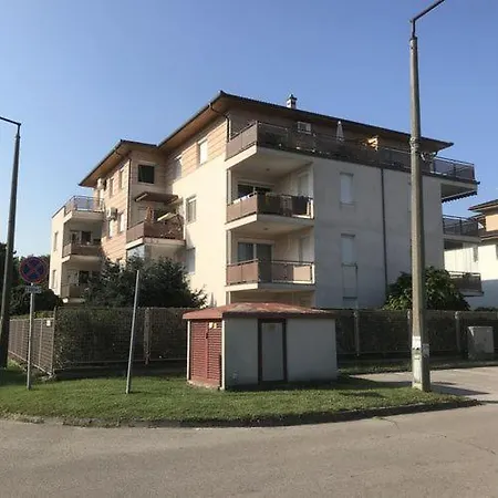 Feher Gyongy Apartman Apartment